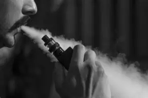Nikotin und E-Zigaretten